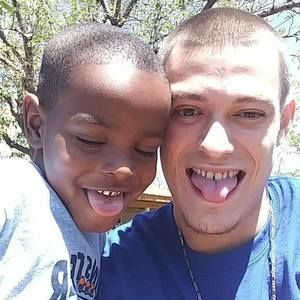 Meet your Posher, Collin